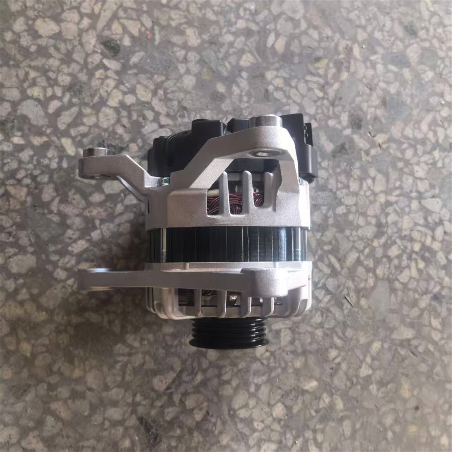 Alternator 2712616 12317 A170874 23100-0711R – Fits Renault Kwid, Clio & Sandero 1.0 3-Cylinde